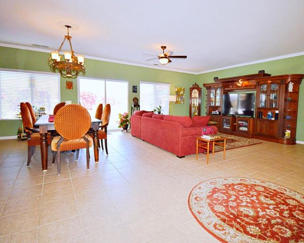 912 Tierra Lane, Palm Springs, CA 92262