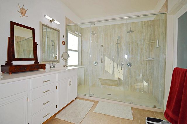 912 Tierra Lane, Palm Springs, CA 92262