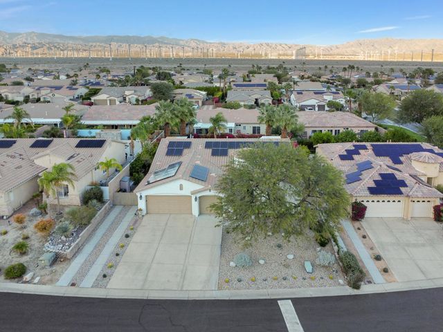 912 Tierra Lane, Palm Springs, CA 92262