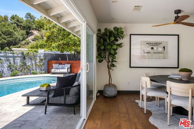 3537 Stonehill Place, Sherman Oaks, CA 91423