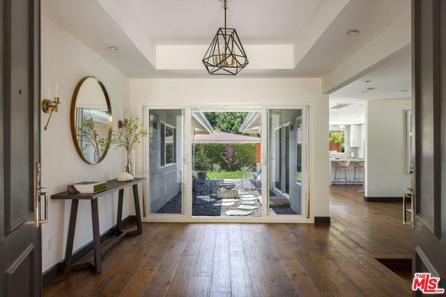 3537 Stonehill Place, Sherman Oaks, CA 91423