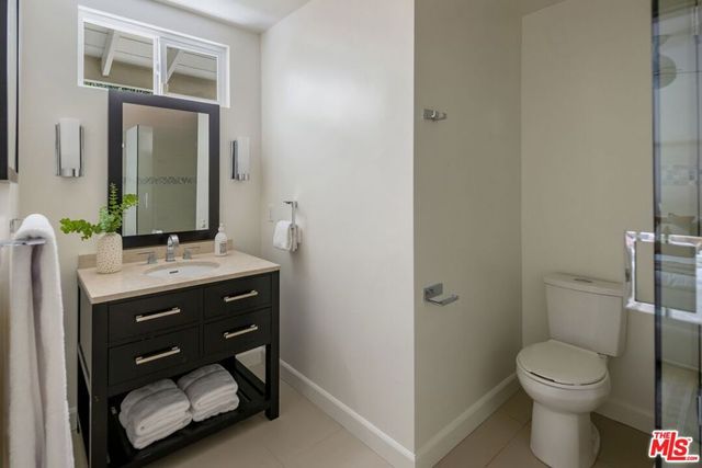 3537 Stonehill Place, Sherman Oaks, CA 91423