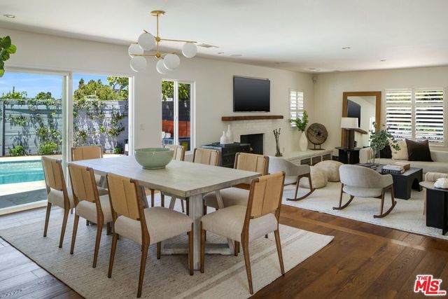 3537 Stonehill Place, Sherman Oaks, CA 91423