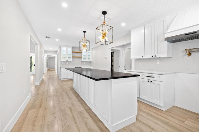 10548 154TH Road N, Jupiter, FL 33478