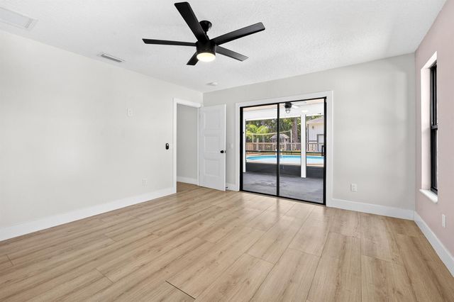 10548 154TH Road N, Jupiter, FL 33478