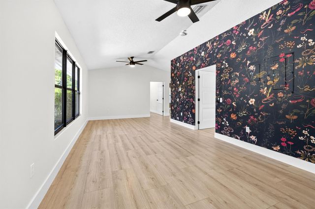 10548 154TH Road N, Jupiter, FL 33478