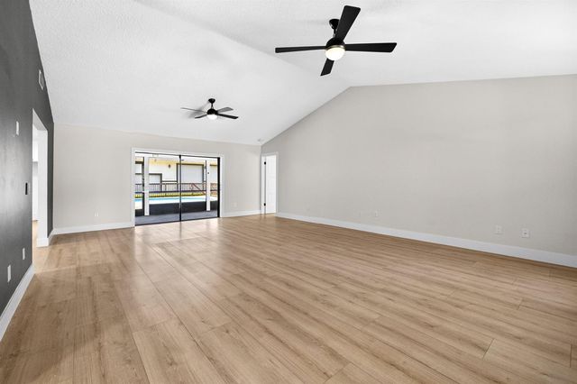 10548 154TH Road N, Jupiter, FL 33478
