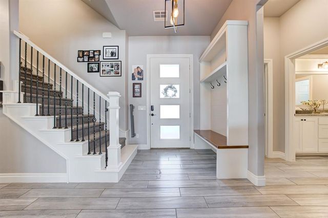 15904 Langley Way, Edmond, OK 73013