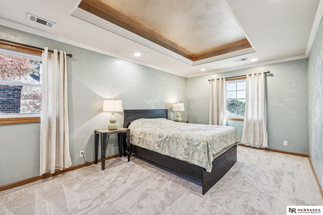 574 S 126th Street, Omaha, NE 68154