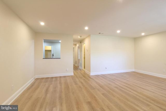 97 WYNDHAM PL, Robbinsville, NJ 08691