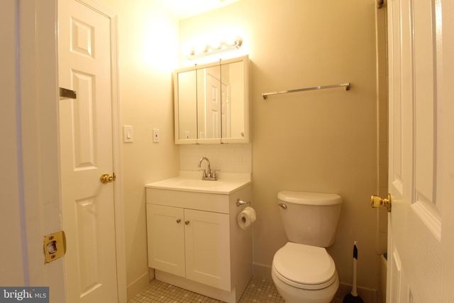 97 WYNDHAM PL, Robbinsville, NJ 08691