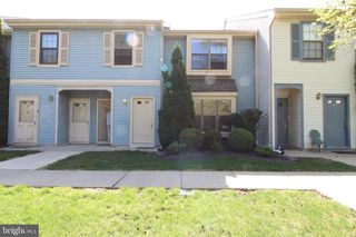 97 WYNDHAM PL, Robbinsville, NJ 08691