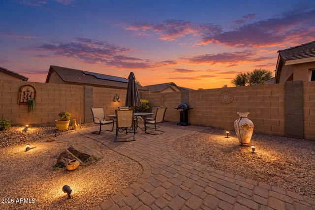 28189 N QUARTZ Drive, San Tan Valley, AZ 85143