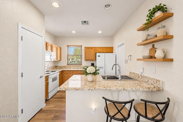 28189 N QUARTZ Drive, San Tan Valley, AZ 85143
