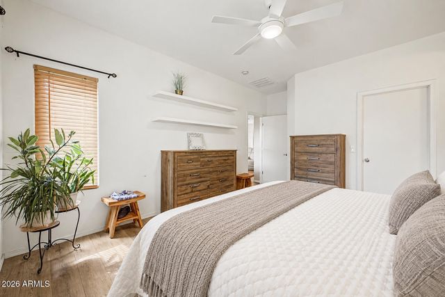 28189 N QUARTZ Drive, San Tan Valley, AZ 85143