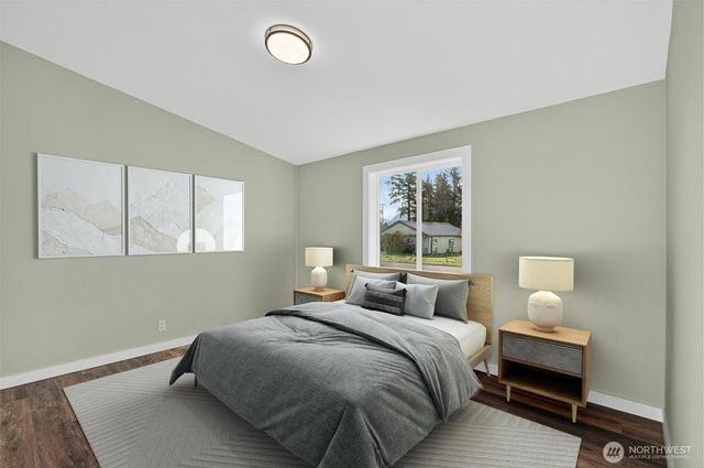 137 Collar Avenue, Morton, WA 98356