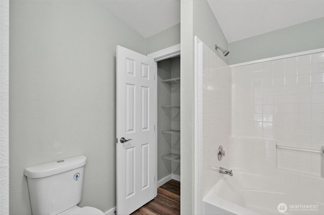 137 Collar Avenue, Morton, WA 98356