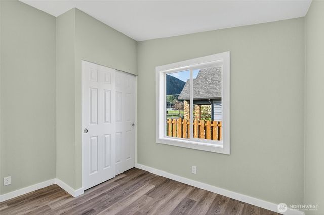 137 Collar Avenue, Morton, WA 98356