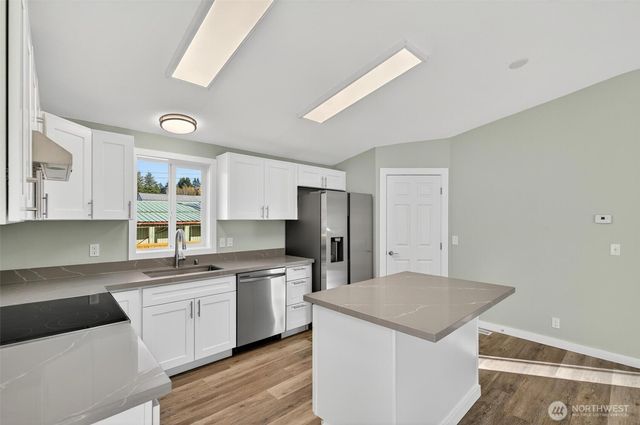 137 Collar Avenue, Morton, WA 98356