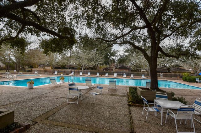 1426 Chardonnay Drive, Houston, TX 77077