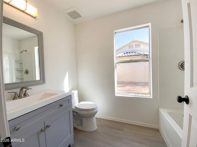 6151 E QUINCE Street, Mesa, AZ 85215