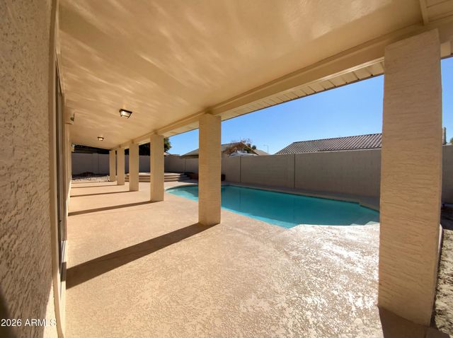 6151 E QUINCE Street, Mesa, AZ 85215