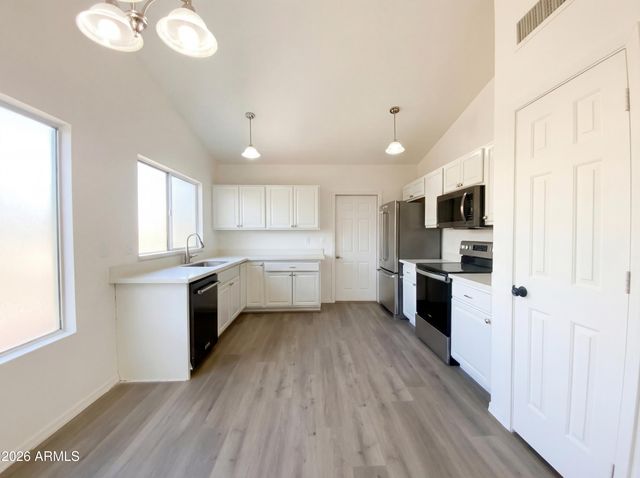 6151 E QUINCE Street, Mesa, AZ 85215