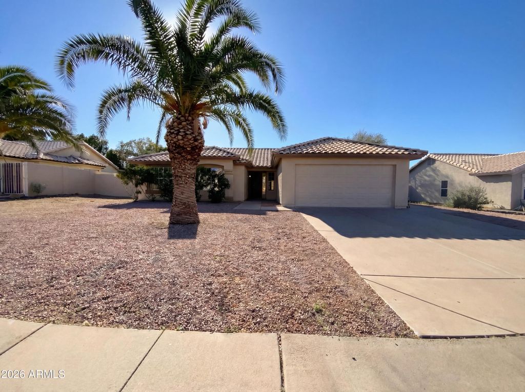 6151 E QUINCE Street, Mesa, AZ 85215