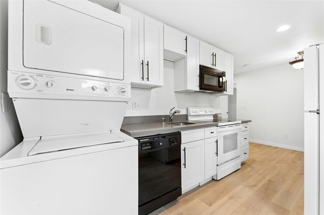 10004 Beacon Avenue, Seattle, WA 98178