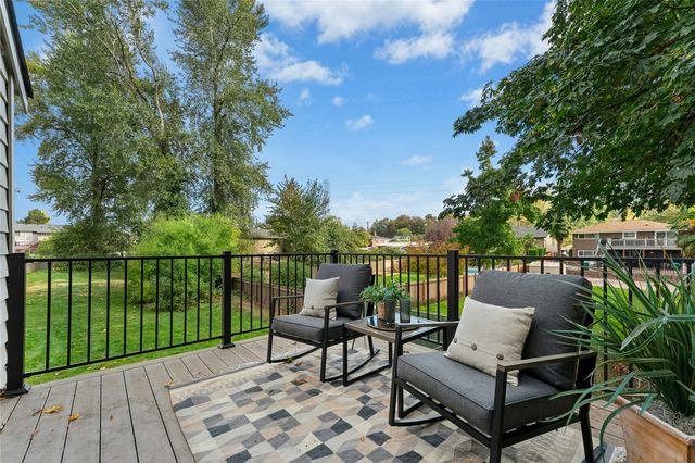 10004 Beacon Avenue, Seattle, WA 98178