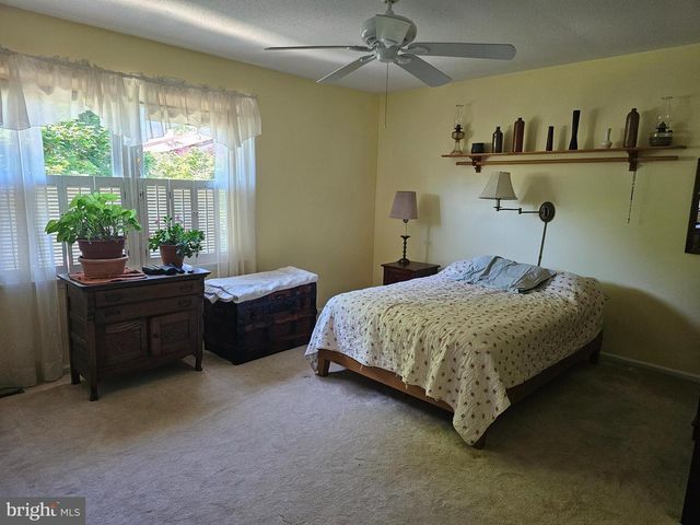 F 15 SHIRLEY LN, Lawrence Township, NJ 08648