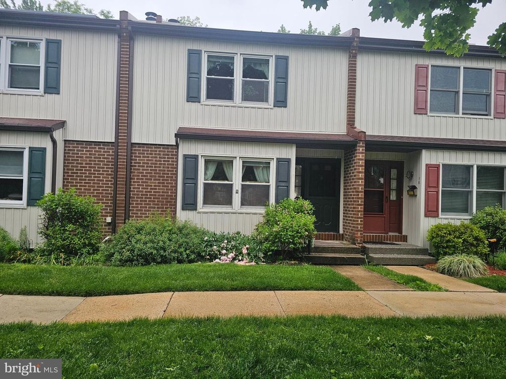 F 15 SHIRLEY LN, Lawrence Township, NJ 08648