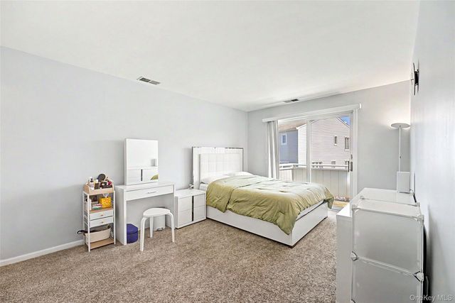 241-49 Oak Park Drive B, Little Neck, NY 11362