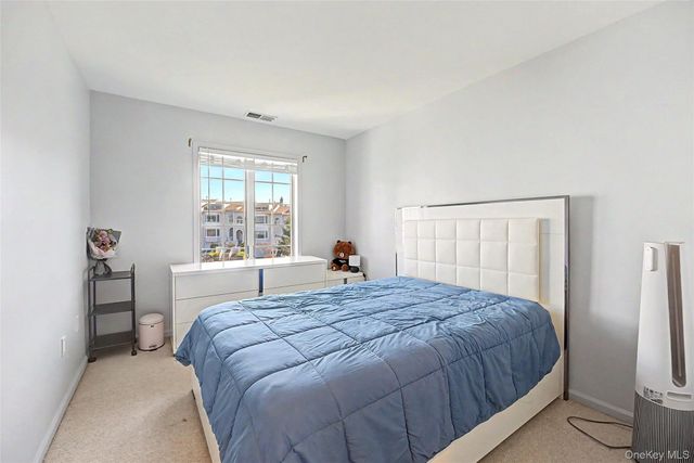 241-49 Oak Park Drive B, Little Neck, NY 11362