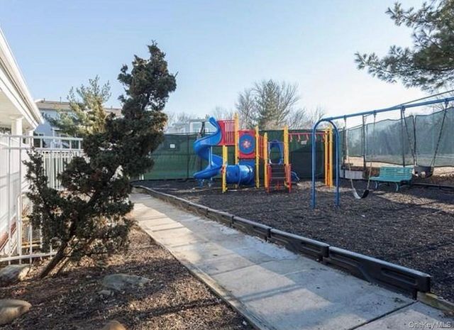 241-49 Oak Park Drive B, Little Neck, NY 11362