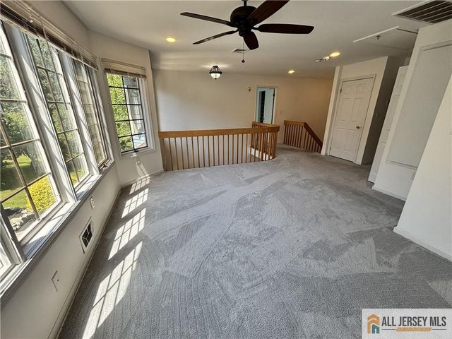 126 Mary Alice Court, Union Twp, NJ 07083