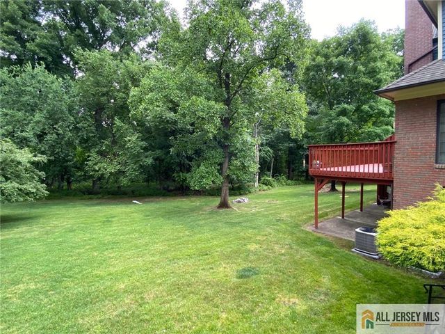126 Mary Alice Court, Union Twp, NJ 07083