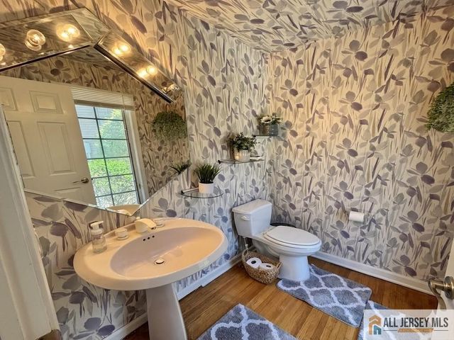126 Mary Alice Court, Union Twp, NJ 07083