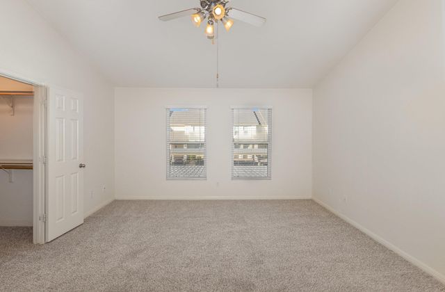 2215 Dry Creek DR 611, Round Rock, TX 78681