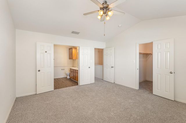 2215 Dry Creek DR 611, Round Rock, TX 78681