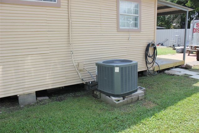 7926 Mendez Street, Houston, TX 77029