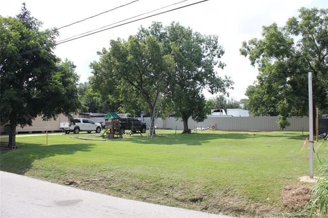 7926 Mendez Street, Houston, TX 77029