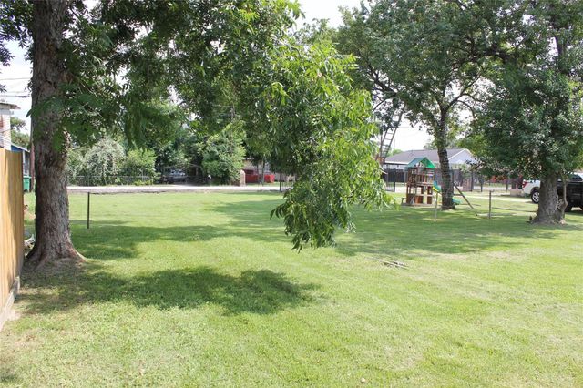 7926 Mendez Street, Houston, TX 77029