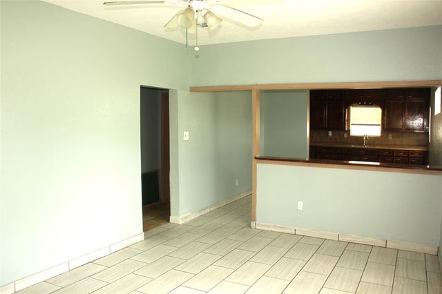 7926 Mendez Street, Houston, TX 77029