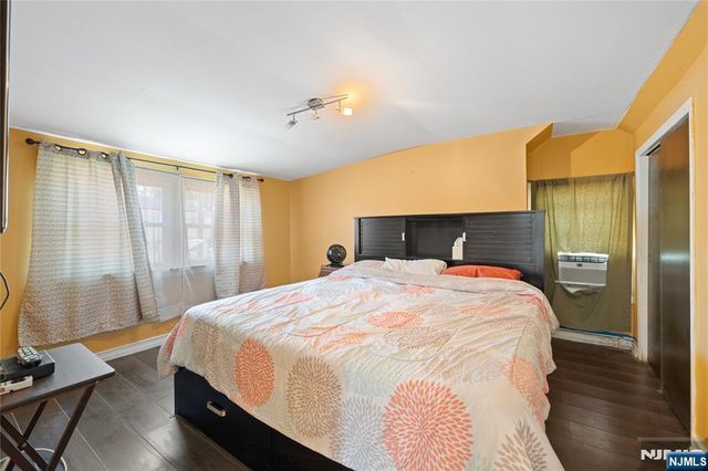 9 Leopold Terrace, Clifton, NJ 07011