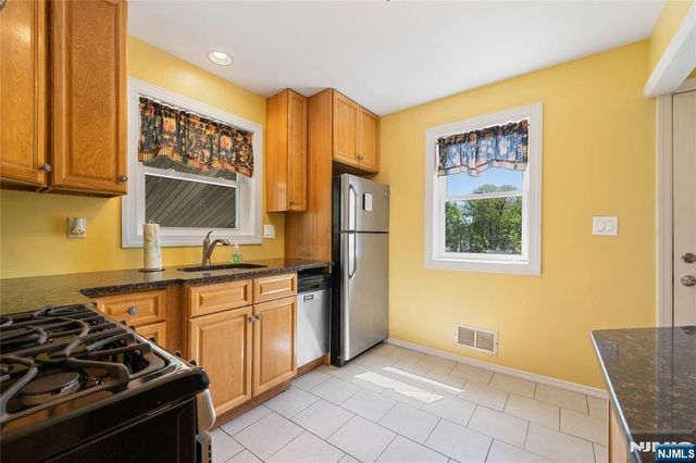 9 Leopold Terrace, Clifton, NJ 07011