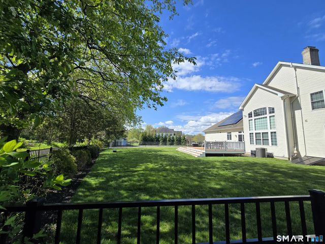 12 Copper Beech Drive, Middletown, CT 06457