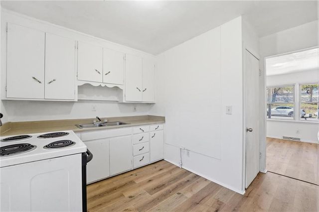 1313-1315 S Franklin Avenue, Independence, MO 64052