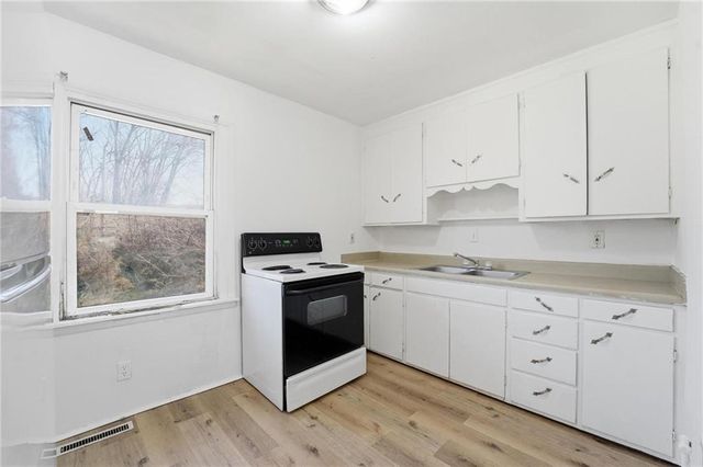 1313-1315 S Franklin Avenue, Independence, MO 64052