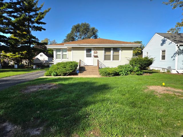 1713 Oakland Avenue, Crest Hill, IL 60403